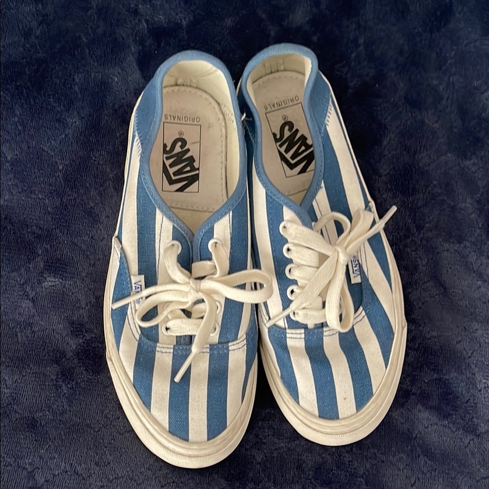 Limited edition Vans Blue and White Striped